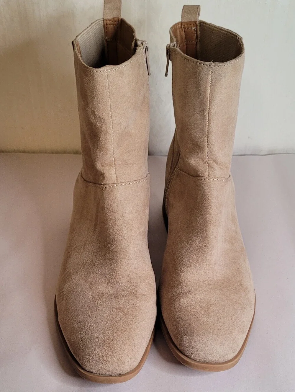 Universal Thread Ashley Tan Ankle Boots Size 10